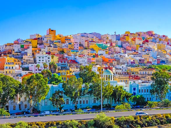 https://static.service-voyages.com/mobile/croisiere/images/fr/escales/escale,las palmas de gran canaria-las palmas de gran canaria_zoom,ES,LPA,544395.jpg